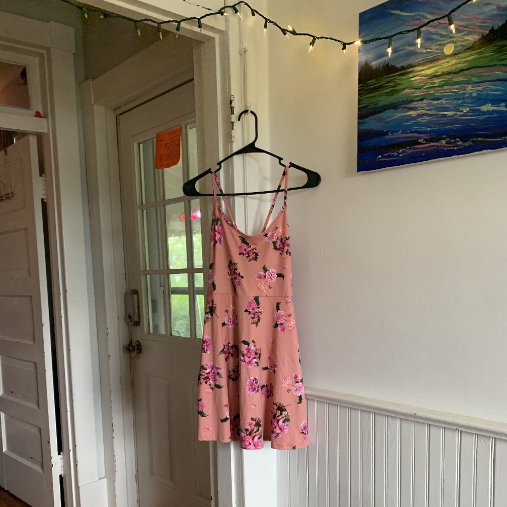 MRT 1030 Short Pink Floral Dress w/Spaghetti Straps Summer Dress Size Large (L)